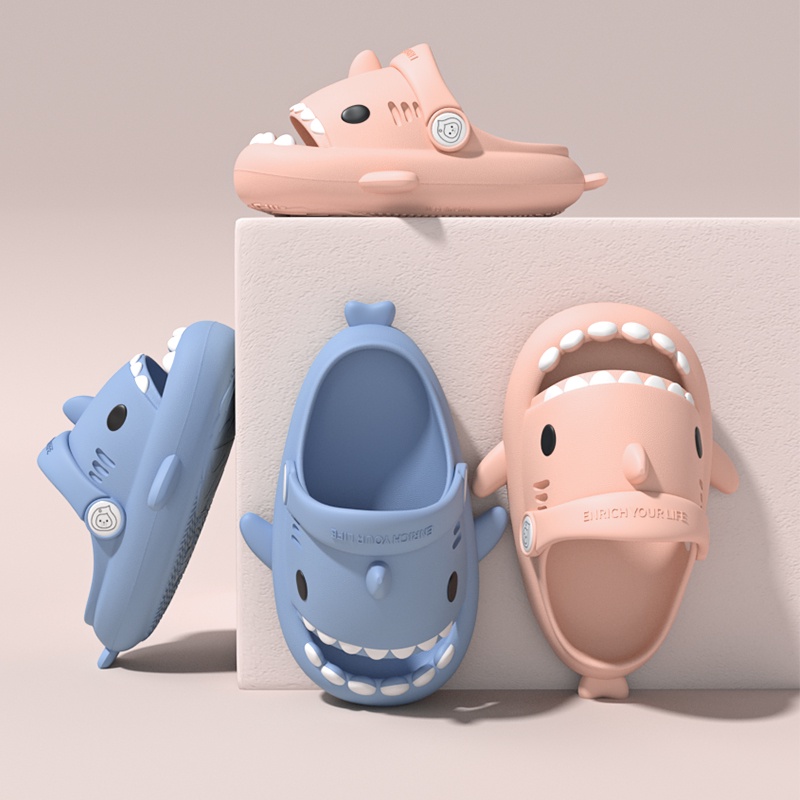 Sandal Anak Anak Bahan EVA Aneka Warna Motif Desain Asli Hiu Stereo 3D  Sandal Baby Shark Sandal Hiu Sandal Anak