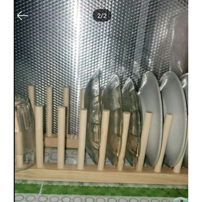 Rak kayu untuk piring dan gelas Rak serbaguna