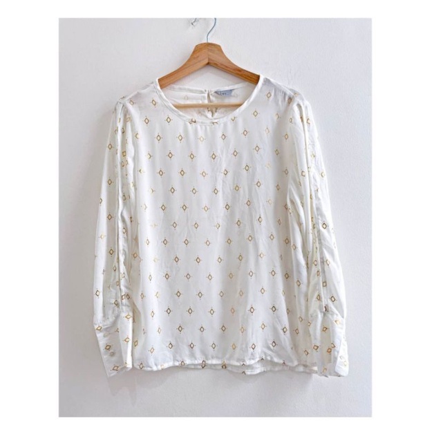 H*m white diamond print longsleeve blouse