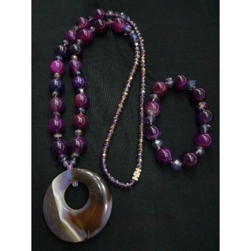 kalung batu satu set sama gelang kalimantan