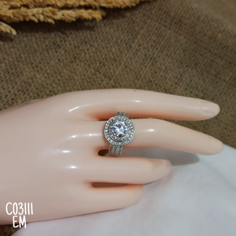 Cincin Fashion Zircon Mewah C03111