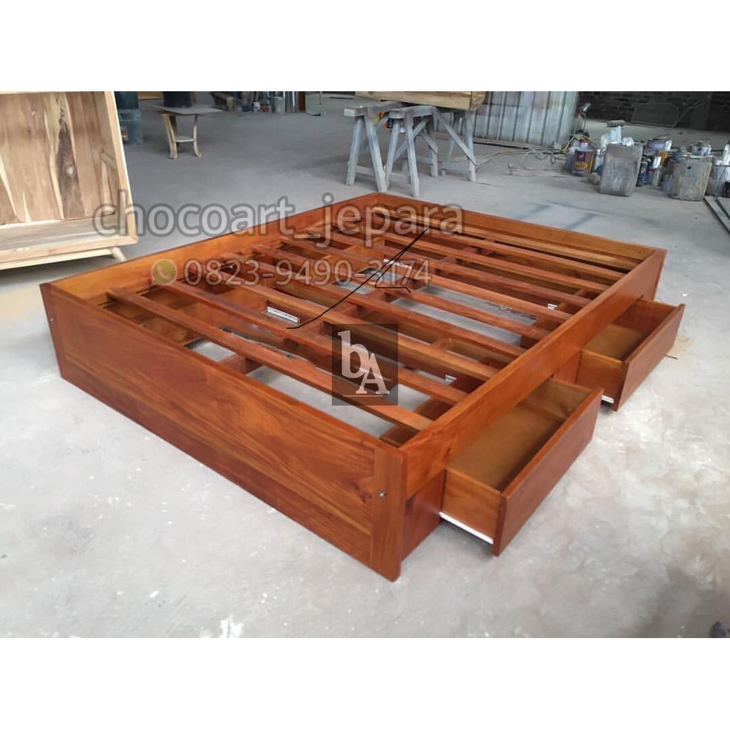 dipan jati / dipan ukir / TEMPAT TIDUR MURAH TEMPAT TIDUR LACI / dipan jepara / dipan cantik