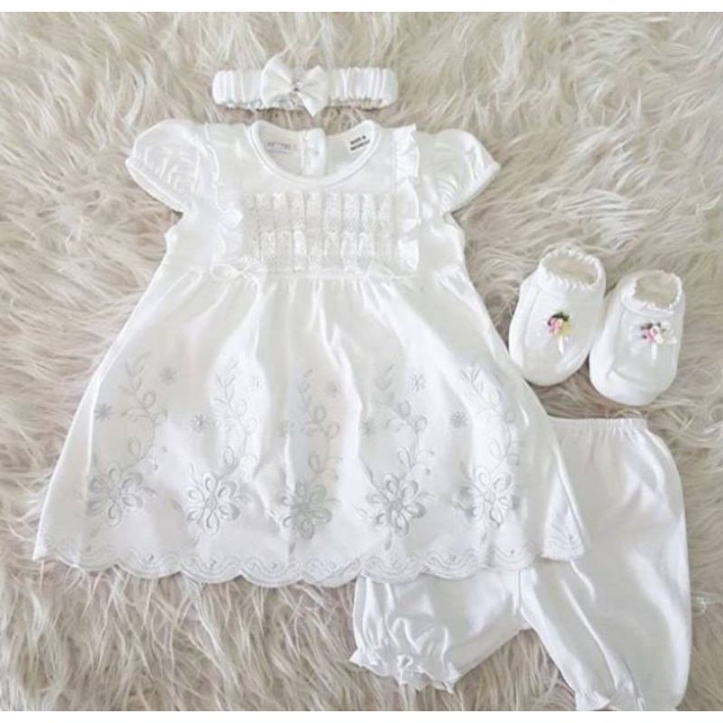Baju bayi newbron baru lahir Beautiful Set/Newbron Baby Dress/ 0-6 Bulan