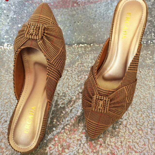 Sandal wanita Ercada