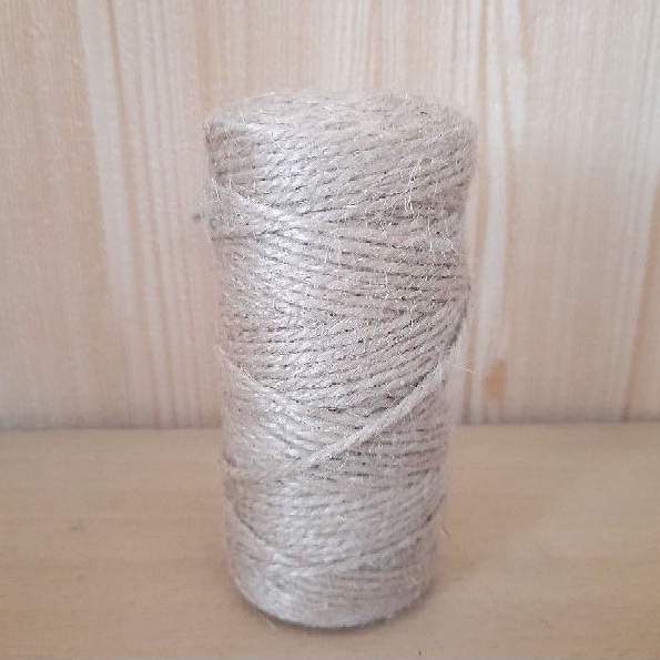 

TALI RAMI 3 PLY NATURAL PER METER JERAMI GONI KADO HANGTAG PITA BUNGA HAMPERS MENDONG