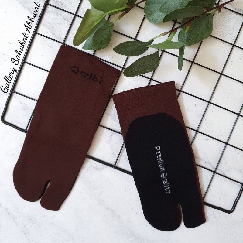 Kaos kaki Jempol Tapak Hitam Muslimah Nylon Spandex Premium By QOLBI