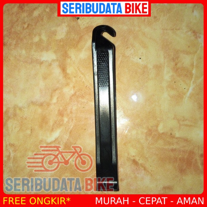 Congkelan pembuka ban sepeda