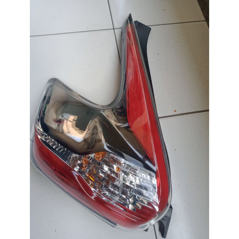 Stoplamp Nissan Juke 2020