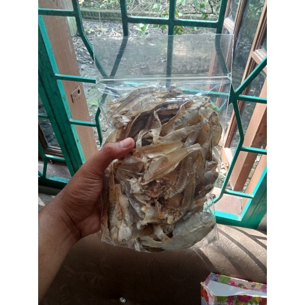 

ikan kerupuk kasai tawar/ikan pakkang produk batu bara medan