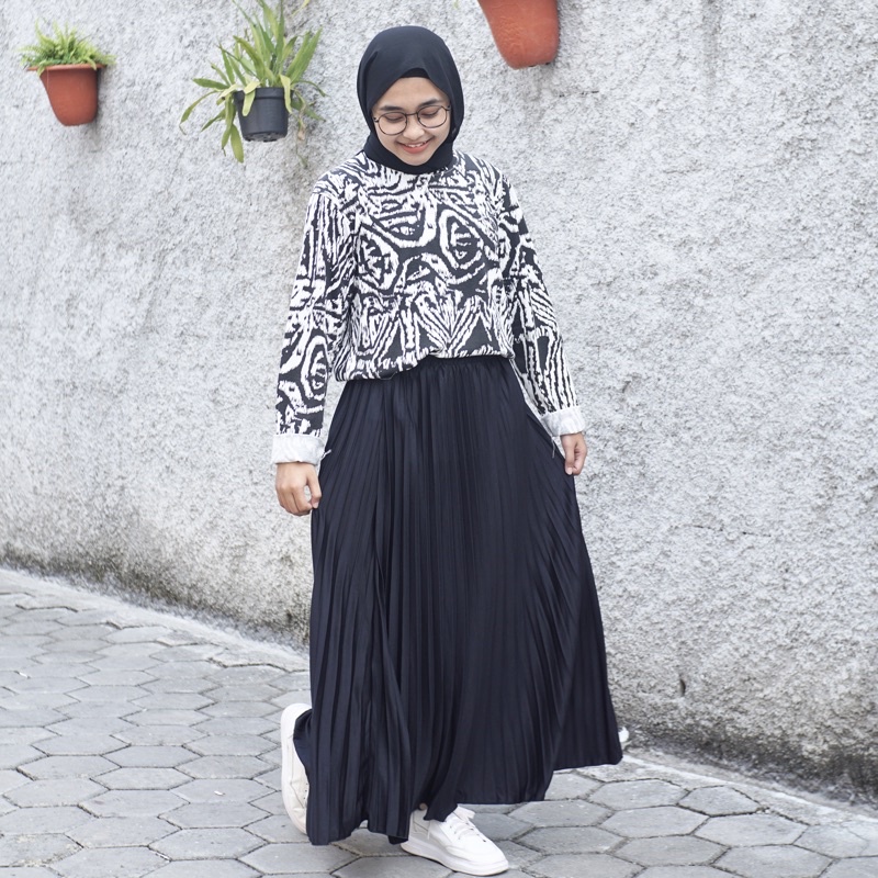 PLISKET SKIRT - Rok Plisket Lebar Jumbo Fisy