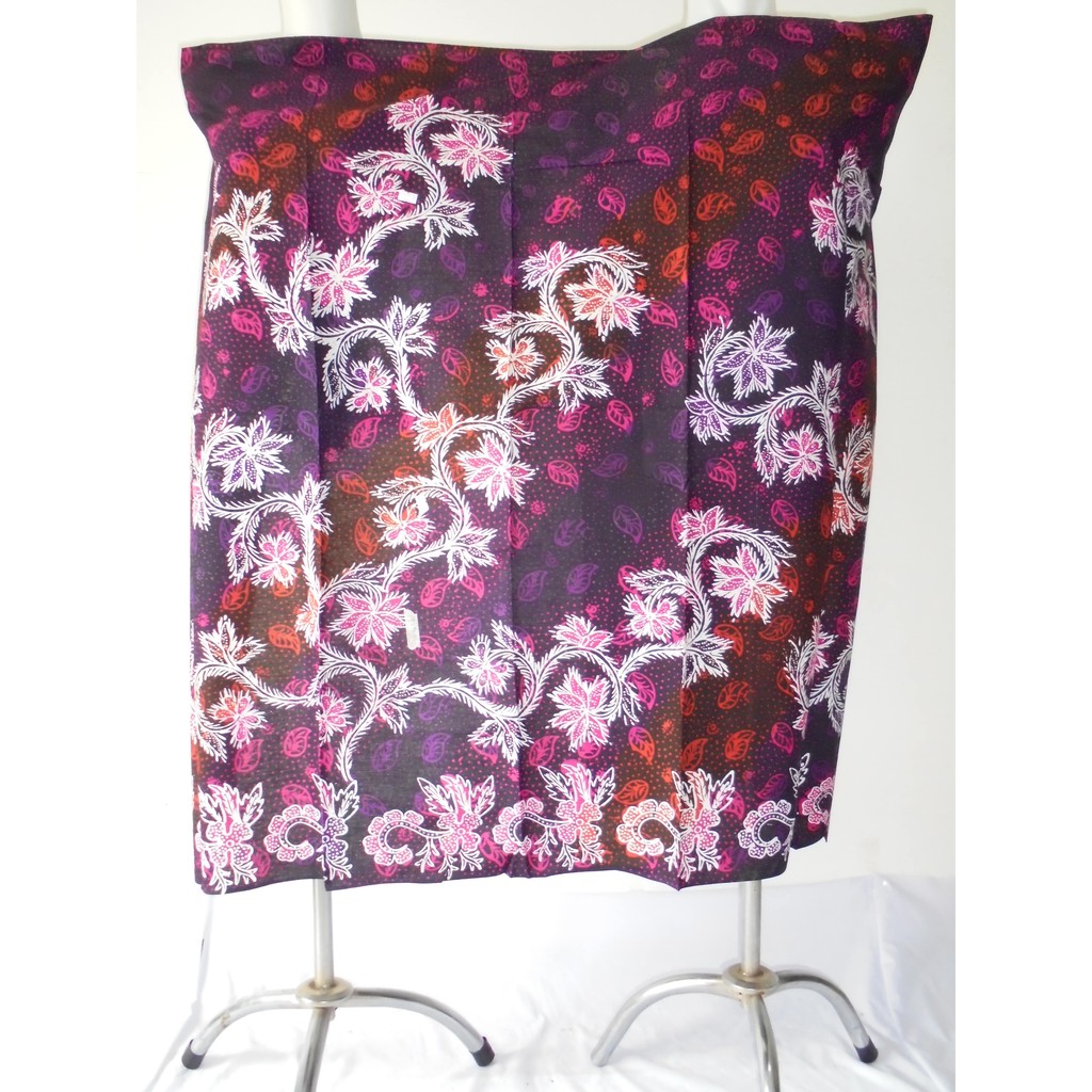 Batik Tulis Madura Kain Hitam Magenta