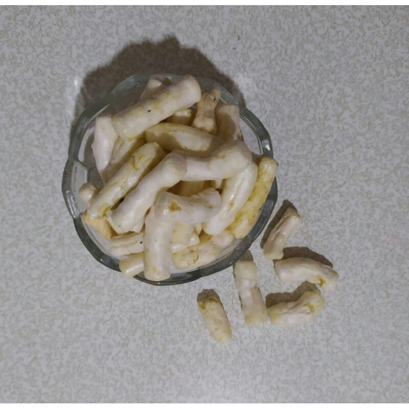 

Camilan Kerupuk Ikan Tongkol