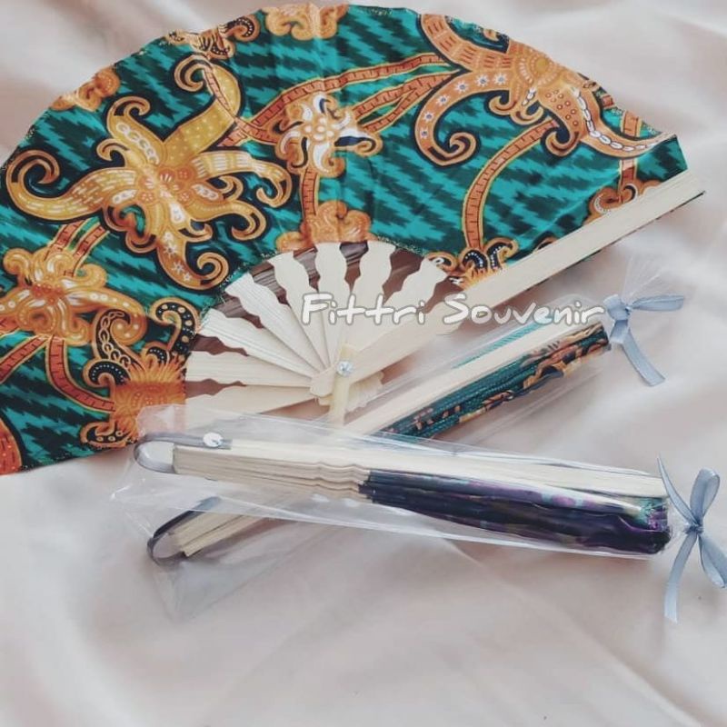 Kipas Batik Souvenir Ukuran Sedang Souvenir Kipas