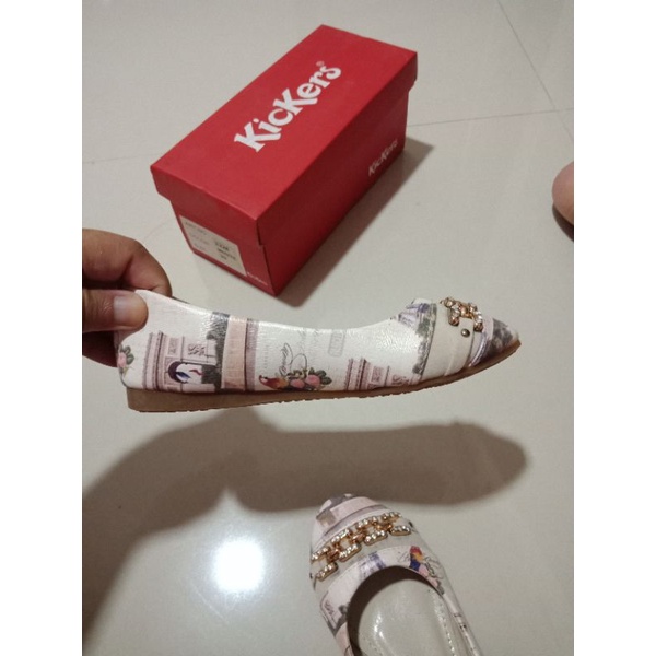 Sepatu Anak Sneaker Kickers