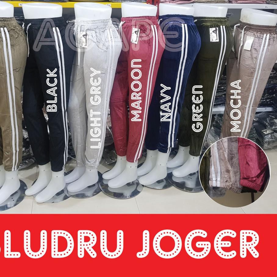 ← Jogger velvet bludru wanita / Jogger lis putih / jogger stripe putih ✶