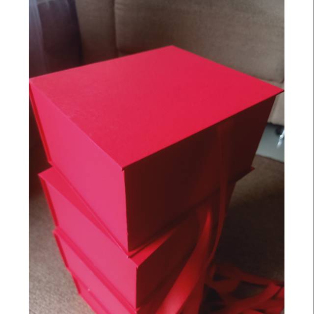 

Hardbox Buku Laminasi Doff/Glossy15x15x15