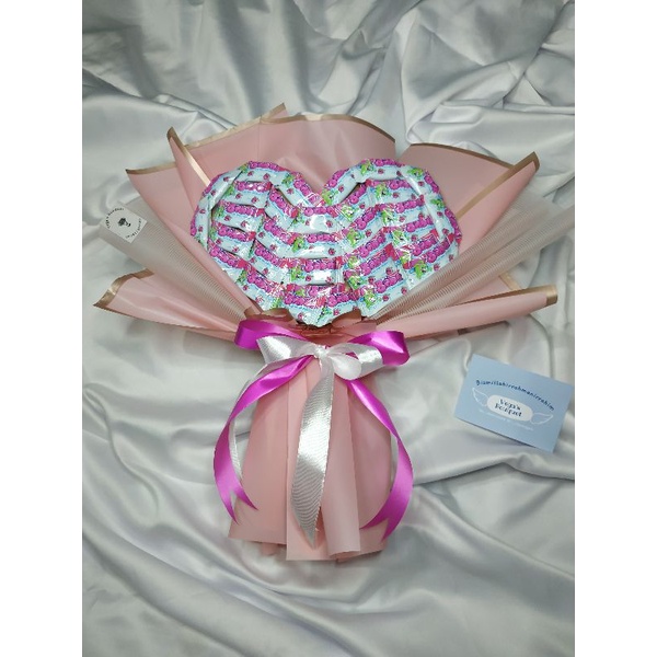 

Buket permen love /Candy love