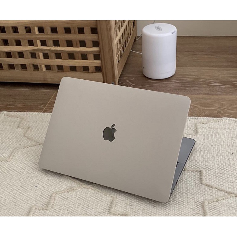 Casing Cover Hardcase MacBook Air 13.6 inch 2022 Release A2681 M2 Chip with Liquid Retina Display Touch ID