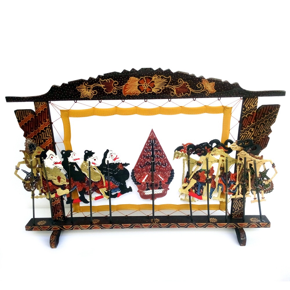 Miniatur Pagelaran Wayang Kulit Halus - Kayu Batik