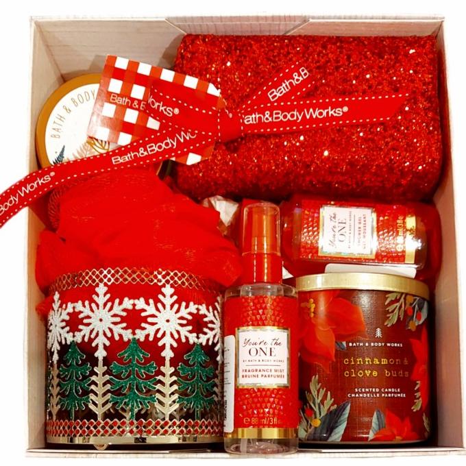 

CHRISTMAS NEW YEAR BBW GIFT SET HAMPERS PAKET NATAL TAHUN BARU 14/50 DF161DSD