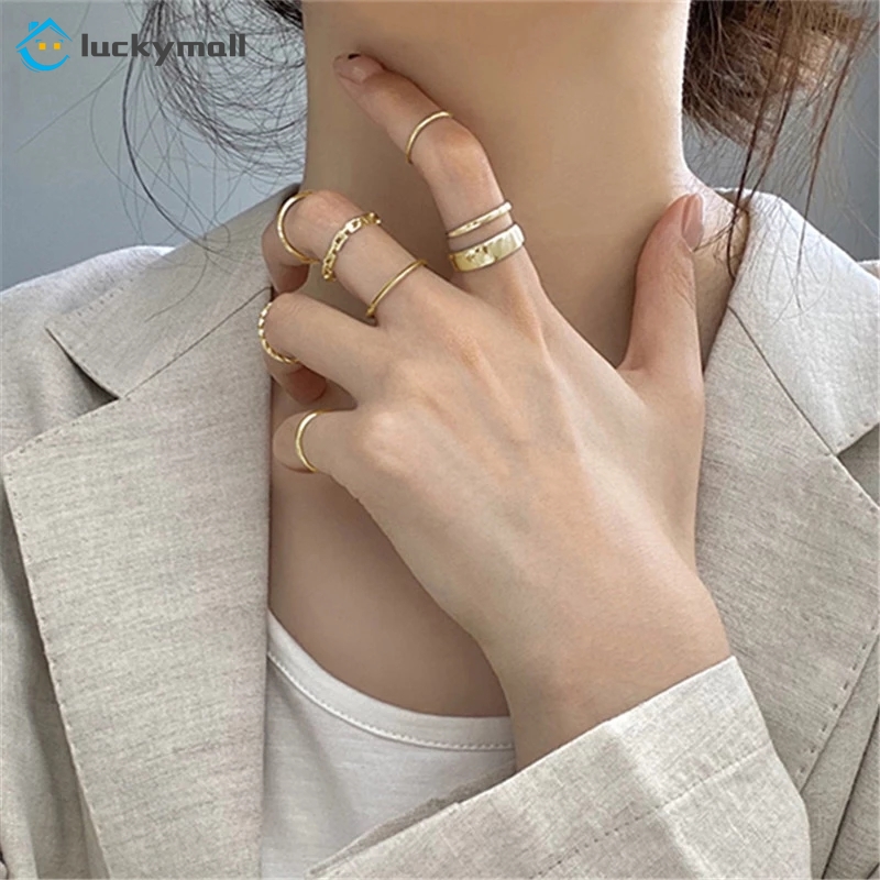 8pcs / Set Cincin Emas Adjustable Gaya Retro Korea Untuk Aksesoris Perhiasan