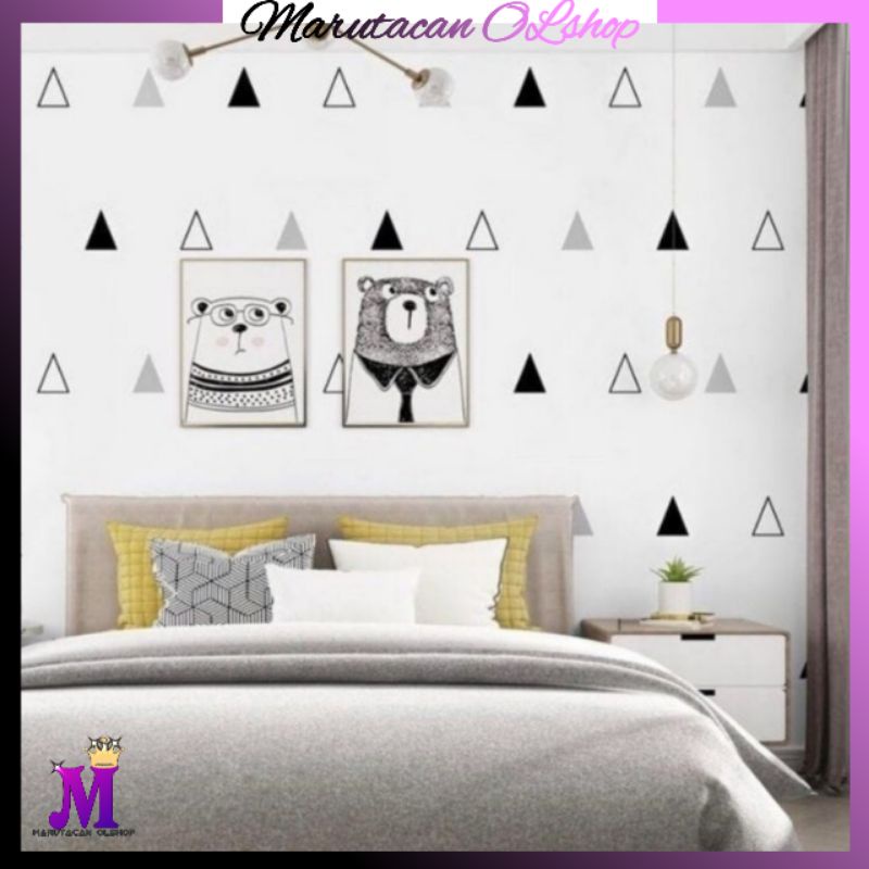 Wallpaper Dinding / Wallpaper Sticker Motif Segitiga Kecil Hitam Putih