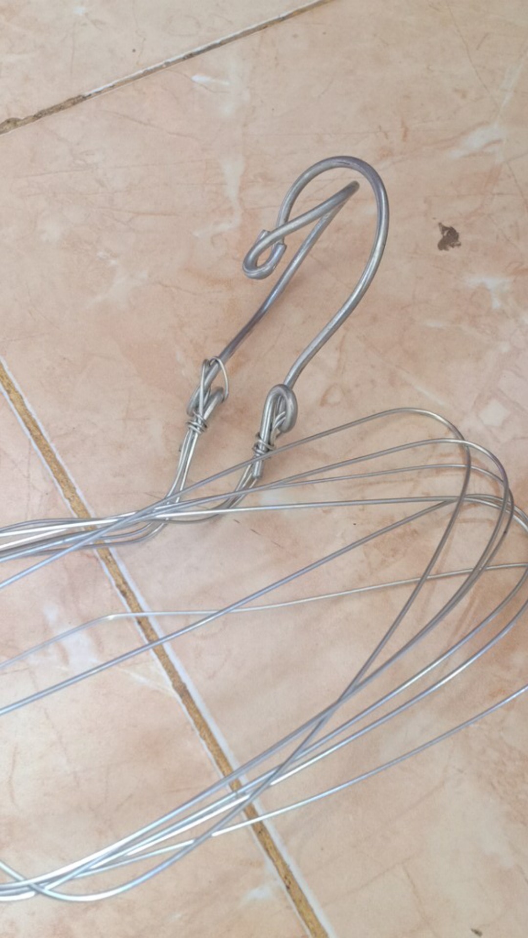 Kawat Tali Gantung Pot Tanaman
