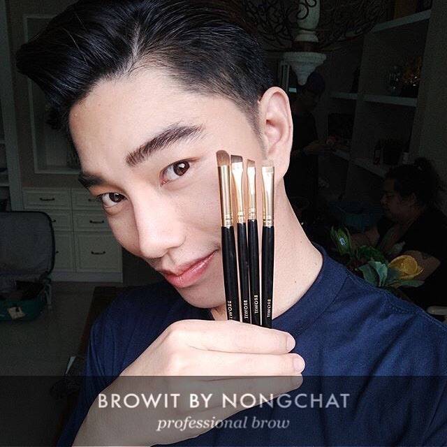 BROWIT BY NONGCHAT Professional Brow Brush By Nongchat Thailand / Blending Flat Angled Kuas Alis Set