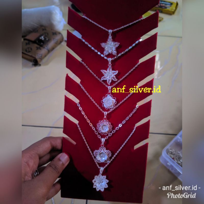 Kalung Perak murni Dewasa motif bunga (Perak murni)