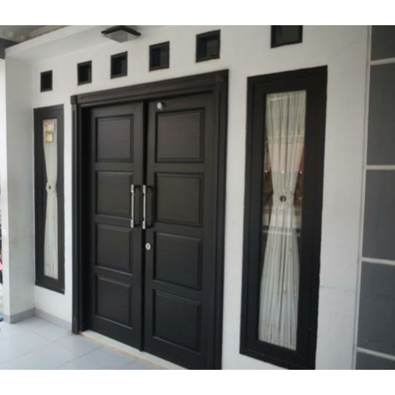 Pintu utama kayu jati kusen jendela terpisah