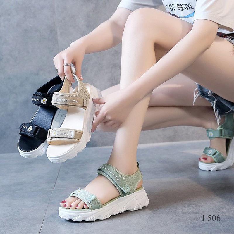 SANDAL WANITA GUNUNG FASHION OLISA 506