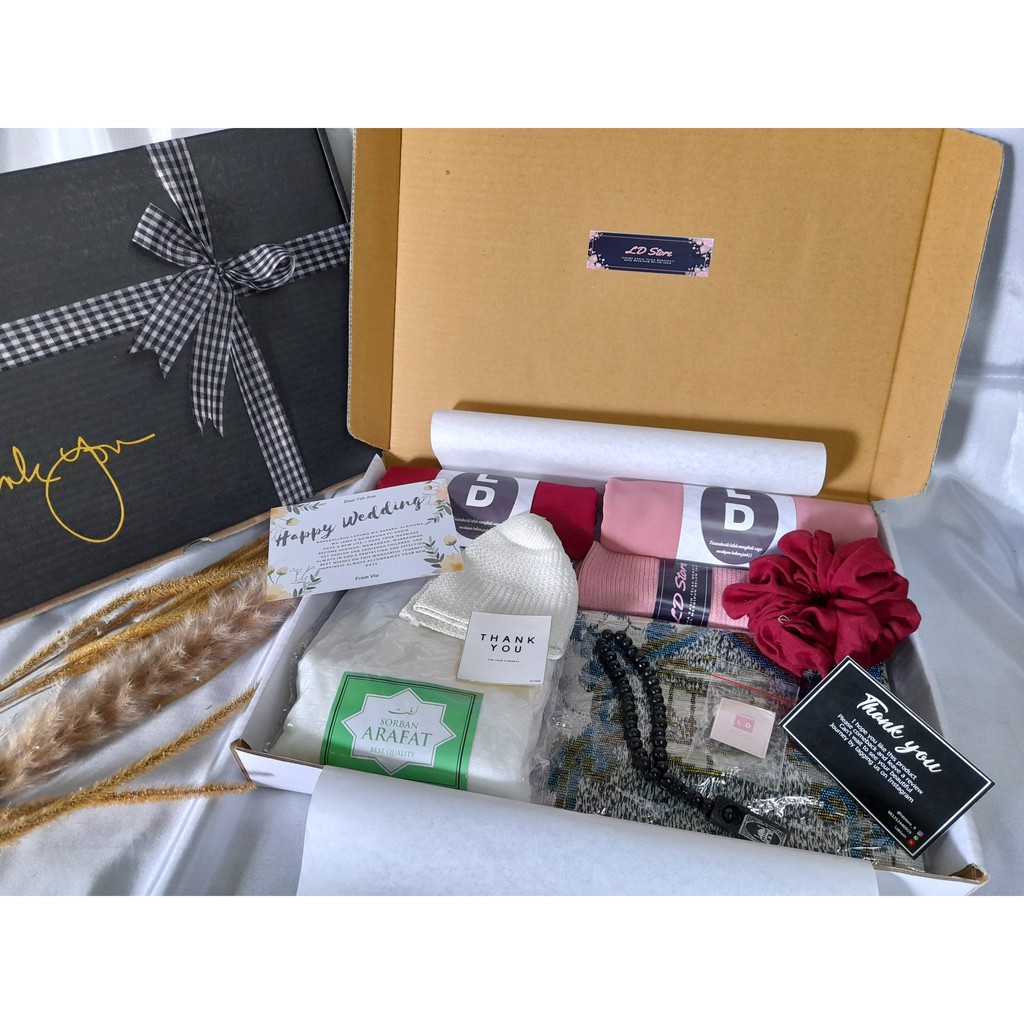 

KADO PERNIKAHAN COUPLE/KADO UNTUK PASANGAN/SET ALAT IBADAH