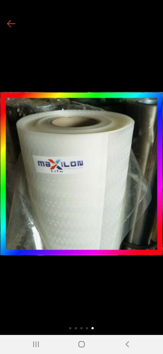 Plastik Fiber Pagar 0.6mm Maxilon Lite Motif Petak Lebar 1 Meter