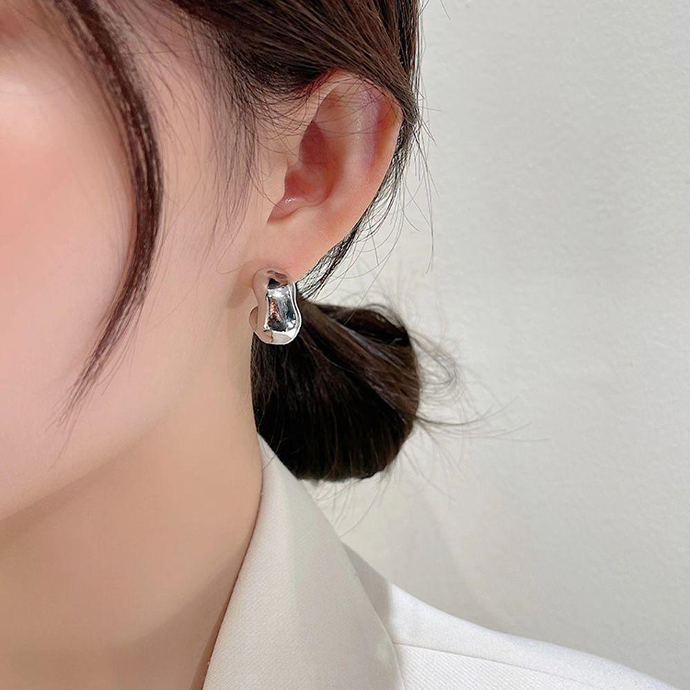 NEEDWAY Wanita Anting Minoritas Retro Pesta Bintang Gaya Yang Sama Temperamen Baroque Tidak Teratur Stud Earrings