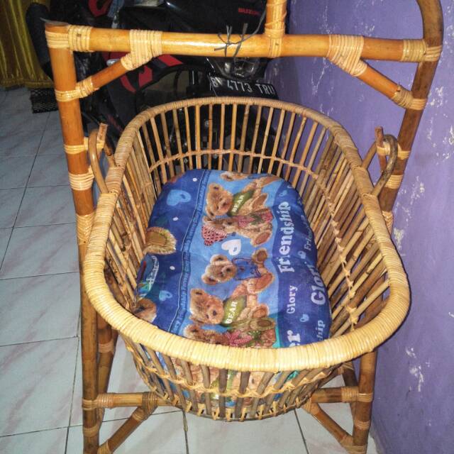 Ayunan bayi rotan murah preloved like new