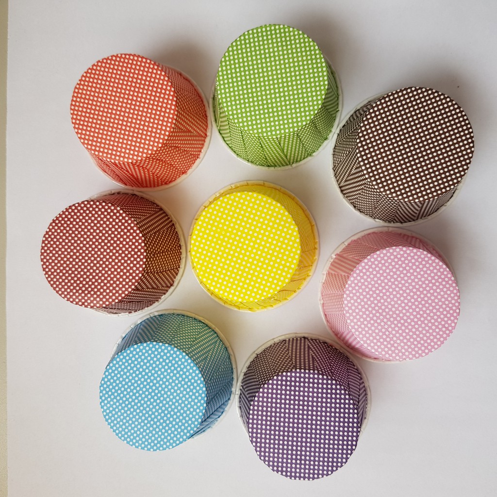 100 pc kertas cupcake wadah cupcake lapis laminating Momma standar bake case import TITIK