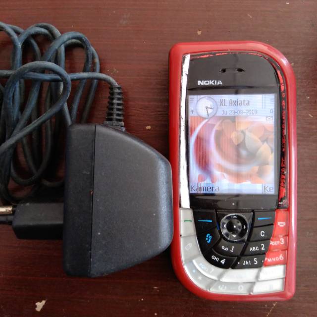 Nokia 7610 aka Ketupat