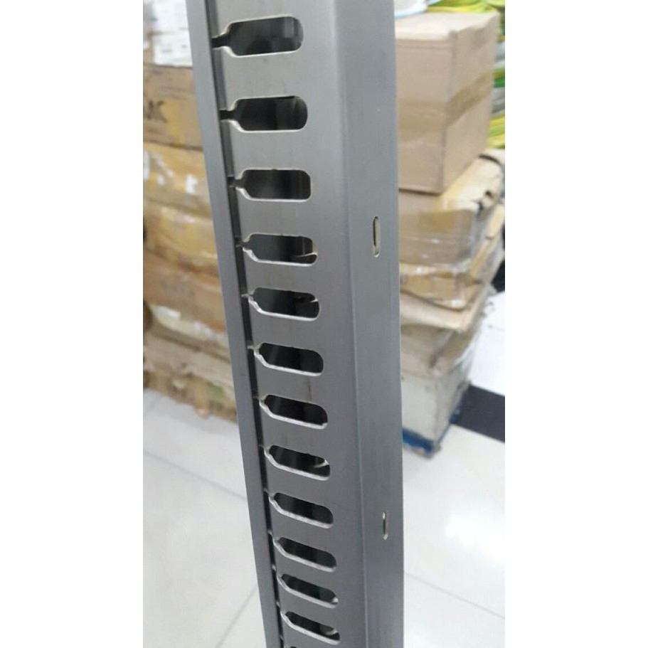 ✥ Kabel Ducting / Kabel Duct Lubang ukuran 33x33 mm ✦