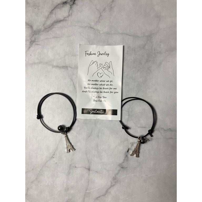 GELANG LUCU WARNA HITAM ADA GANTUNGAN EIFEL 1 SET DAPAT 2 PCS TERMURAH AKSESORIS FASHION WANITA BEST QUALITY