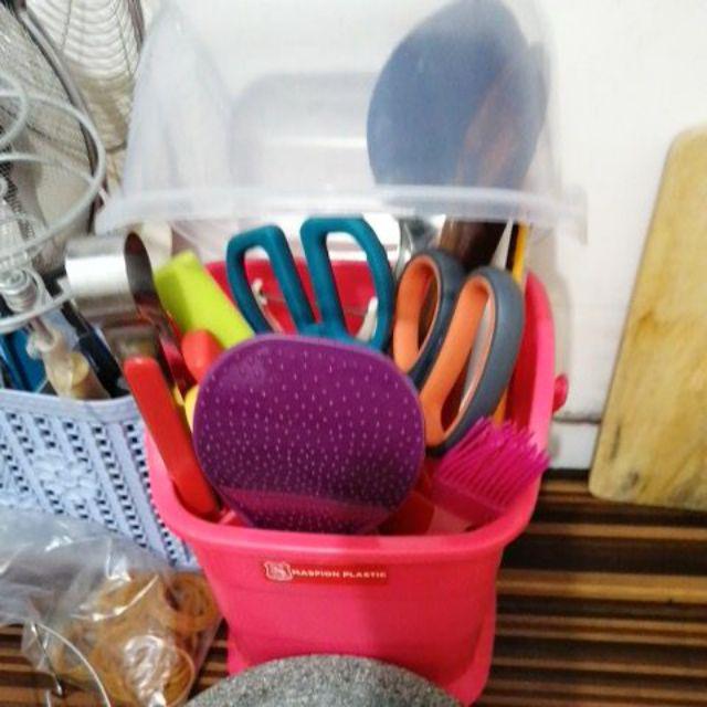 Tempat Sendok Maspion