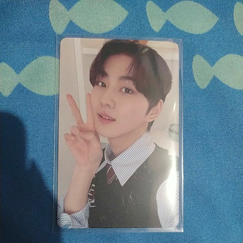 JUNGWON SOLO JACKET PEACE BIRU SILAU HAKANAI PHOTOCARD