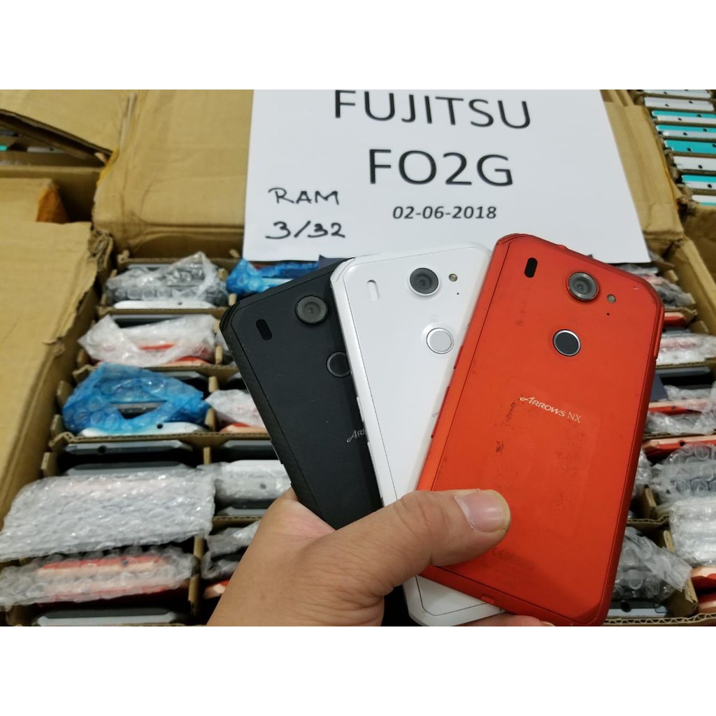 Fujitsu F-02G MINUS WHITE SPOT