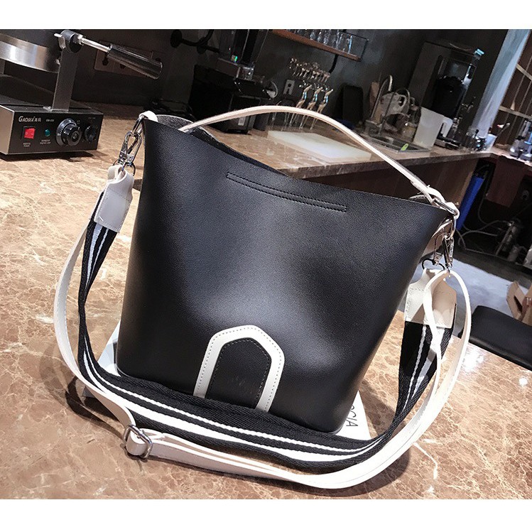 [COD] LB - Koleksi terbaru hand bag fashion import wanita masa kini / Tas import 066