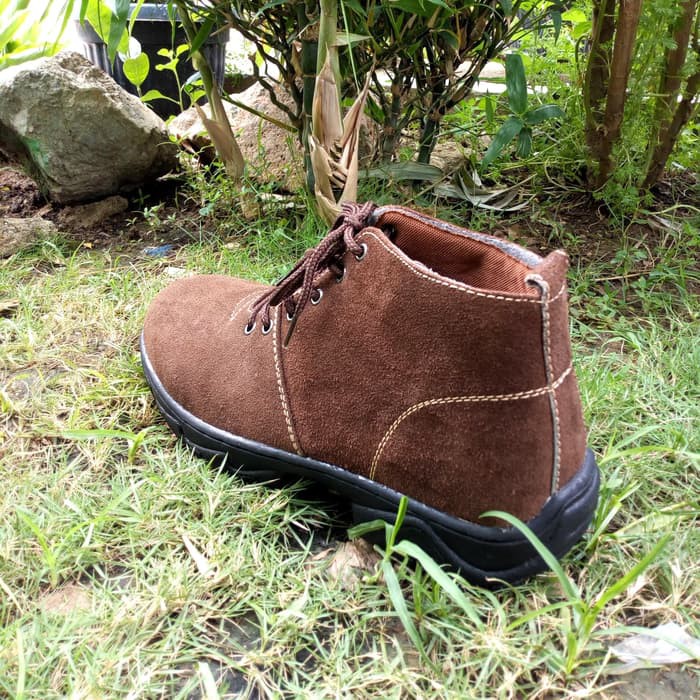 Sepatu Boot Pria Kulit Asli Rasheda Dr 14 Big Size