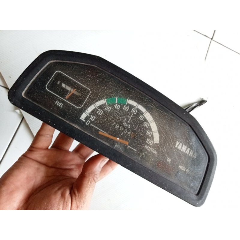 Spedometer Yamaha v80 robot original
