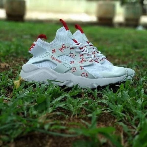 Sepatu Sneakers Unisex Nike Huarace LV Premium Original Murah