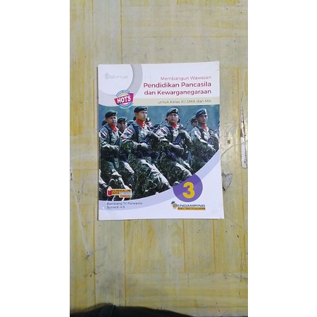 PPKN KELAS 12 SMA HOTS (PLATINUM)