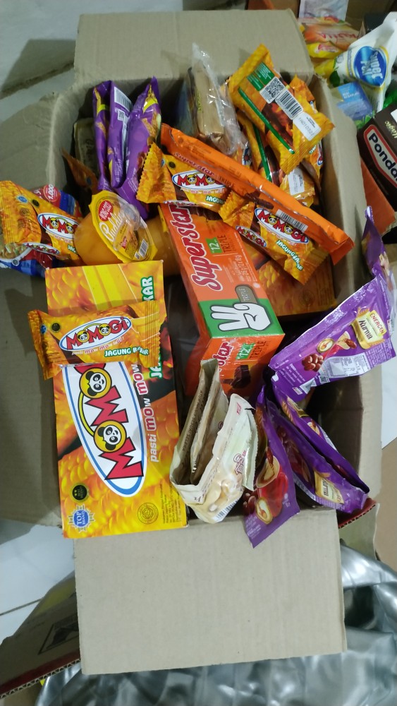 Rapika Pelicin Pakaian 400ml