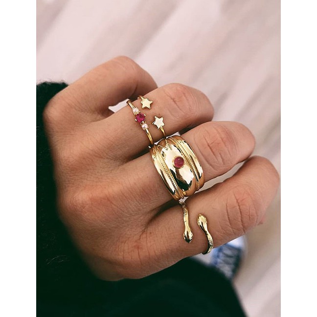 LRC Cincin Fashion Gold Color Alloy Ring 4 Sets P82844