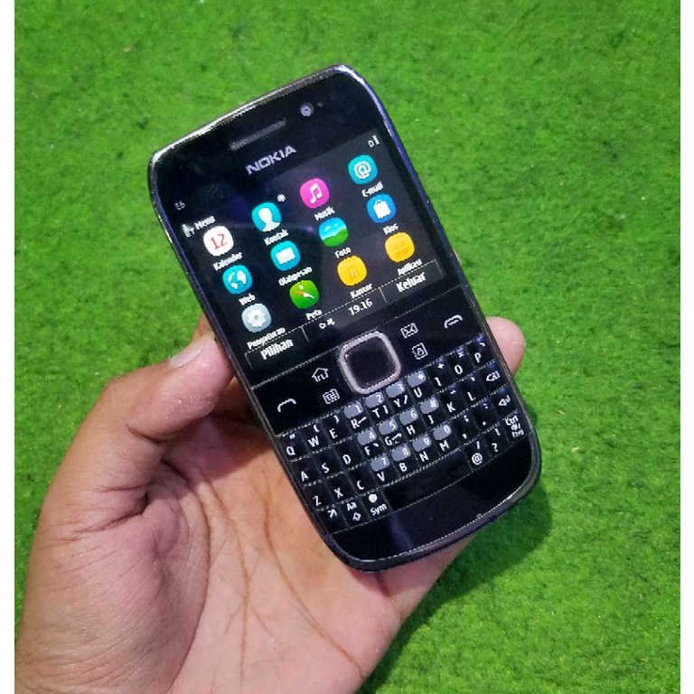 Jual Hp Jadul Nokia E6 Original Layar Sentuh Hp Unik Hp Langka Jarang Ada No E72 E63 Shopee 1360